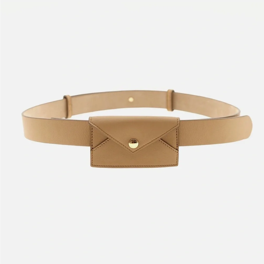 NWT Burberry Adjustable Belt With Credit Card Envelope Size 85 cm / 34 in - Picture 3 of 6